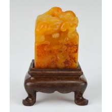 螭虎戏珠